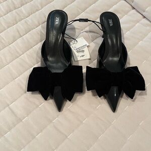 Zara Velvet Bow Kitten Heels